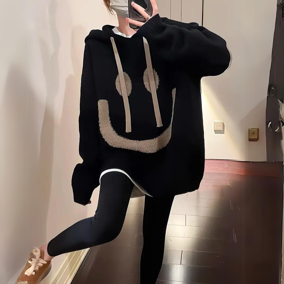 Smiley - Übergroßer Strick-Hoodie