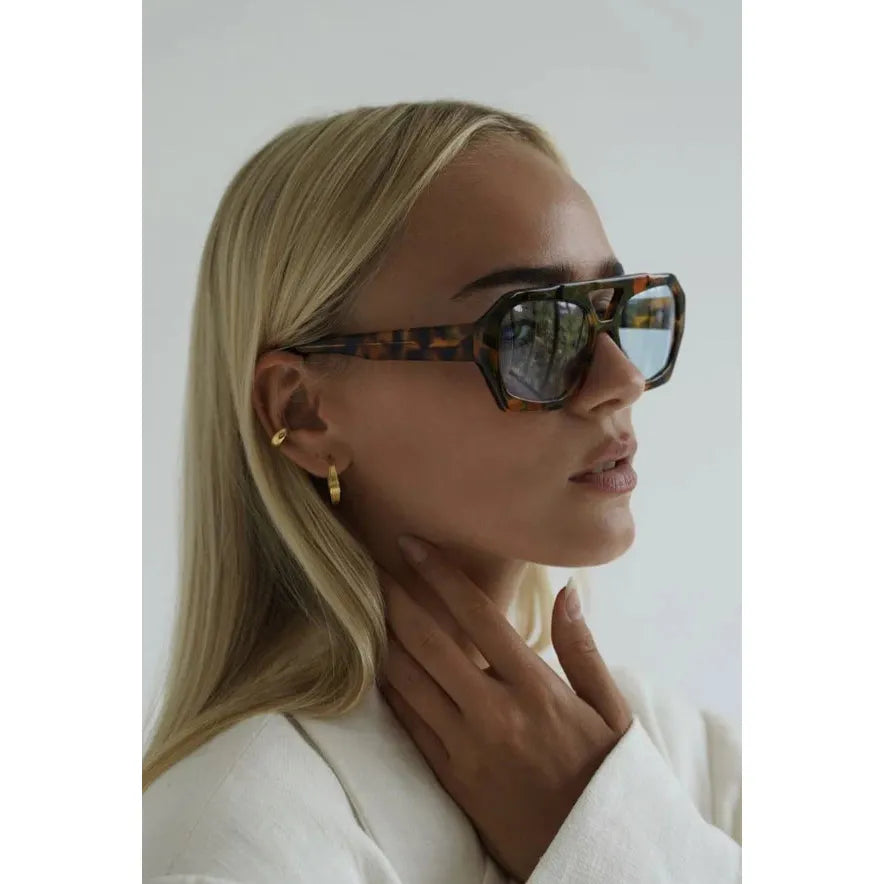 Adelheid - Trendige Oversize-Sonnenbrille