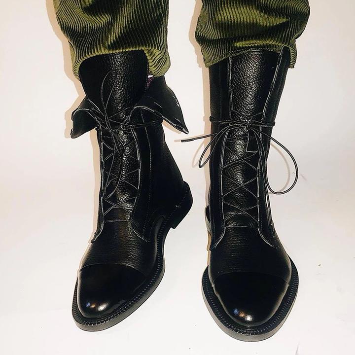 Orra - Klassisch Hochgeschnittene Stiefel