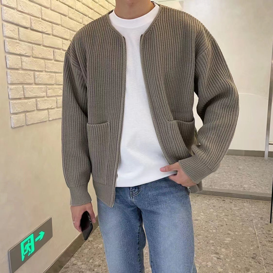 Isidor - Gemütlich Gestrickte Strickjacke