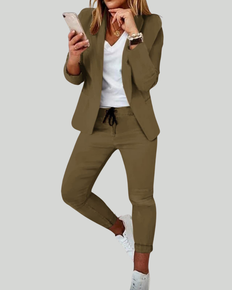 Clover - Anspruchsvolles Blazer-Set