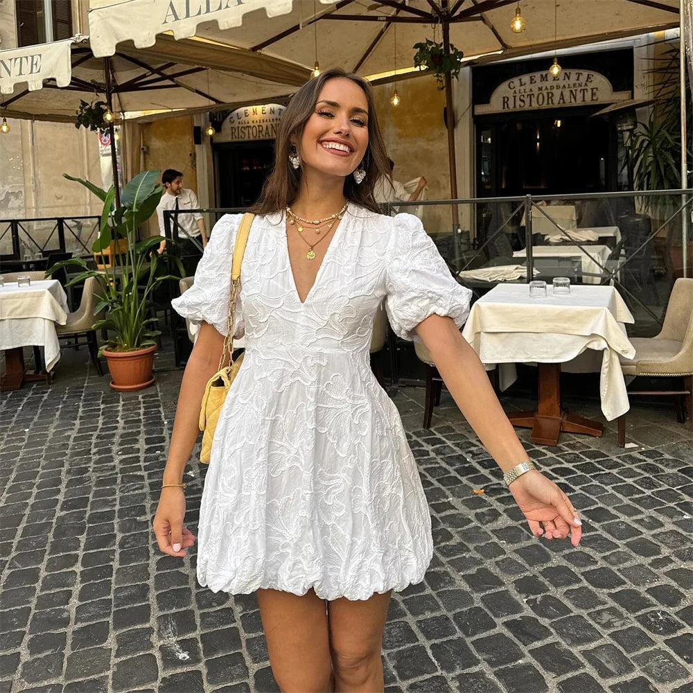 Ada - Schickes Mini-Kleid