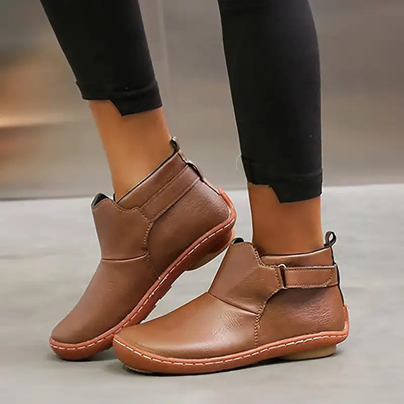 Alora - Elegante Stiefelette