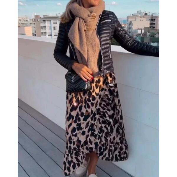 Helda - Elegantes Kleid mit V-Ausschnitt
